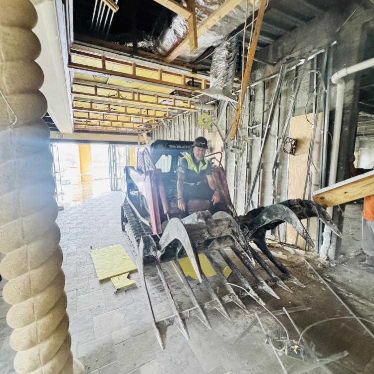 Demolition and Junk Removal in Collier County, FL